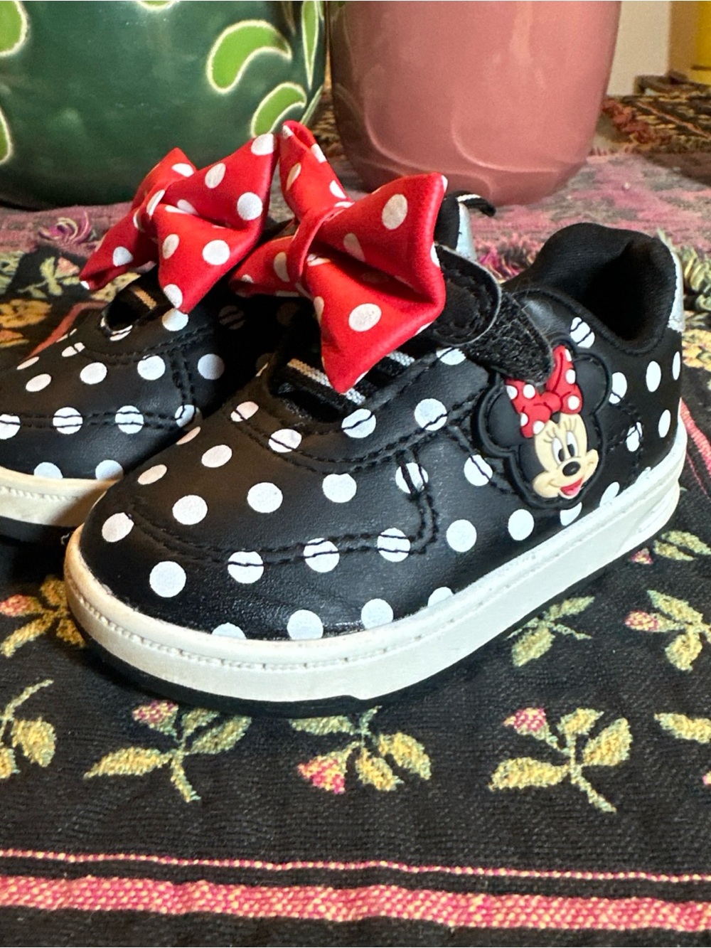 Disney Toddler Size 5 Minnie Mouse Shoes Red Bow Black White Polka Dot
